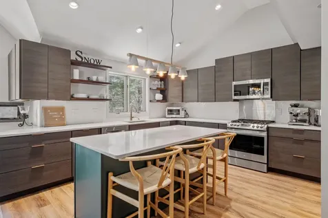 26 Woodsview Lane Lincoln NH 03251