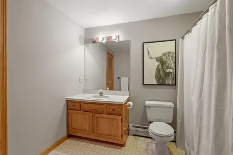 26 Woodsview Lane Lincoln NH 03251