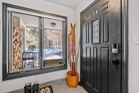 26 Woodsview Lane Lincoln NH 03251