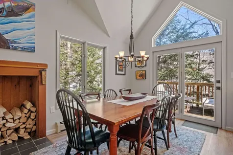 26 Woodsview Lane Lincoln NH 03251