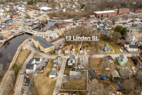 13 Linden Street Somersworth NH 03878