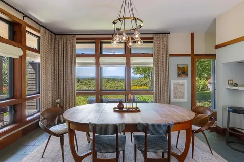 229 High Rock Road Hinesburg VT 05461