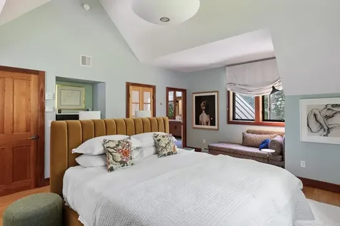 229 High Rock Road Hinesburg VT 05461