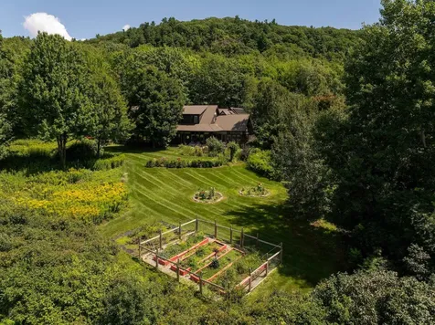 229 High Rock Road Hinesburg VT 05461