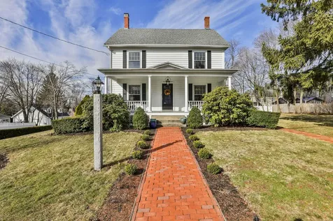 198 Linden Street Manchester NH 03104