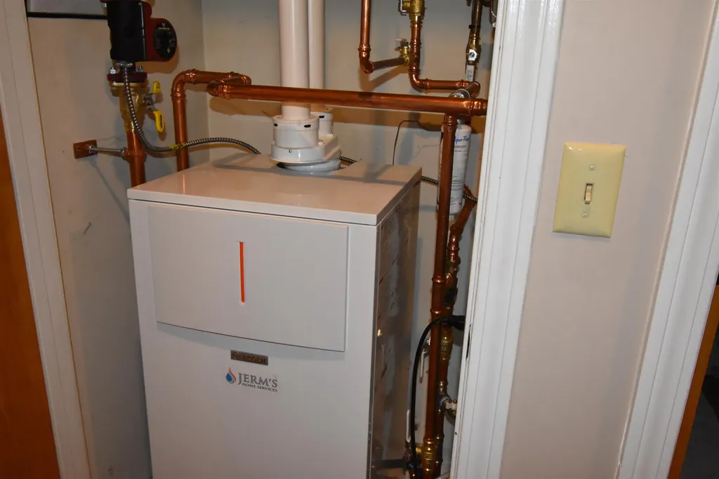 43 Marsten Lane Enfield NH 03748