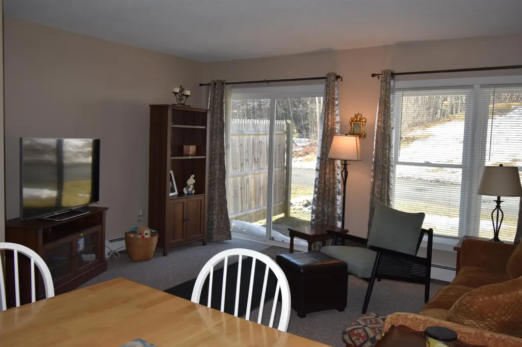 43 Marsten Lane Enfield NH 03748