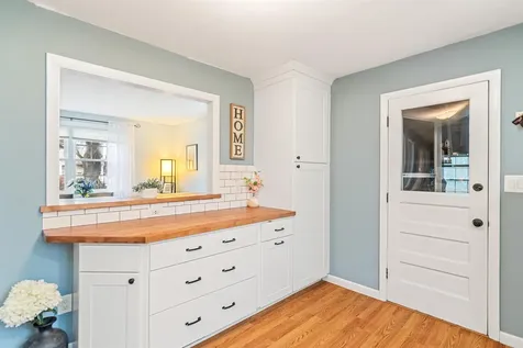 8 Nahma Avenue Essex Junction VT 05452
