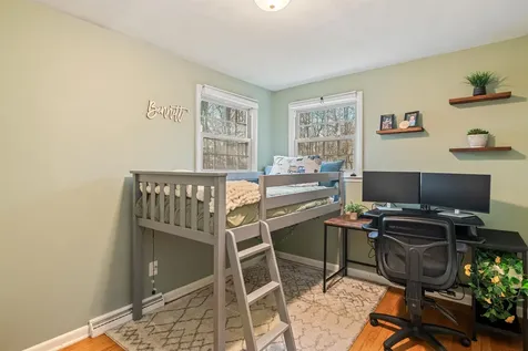 8 Nahma Avenue Essex Junction VT 05452