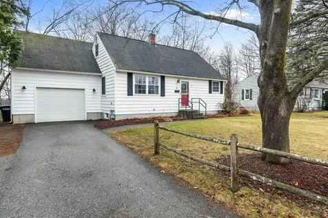 8 Nahma Avenue Essex Junction VT 05452