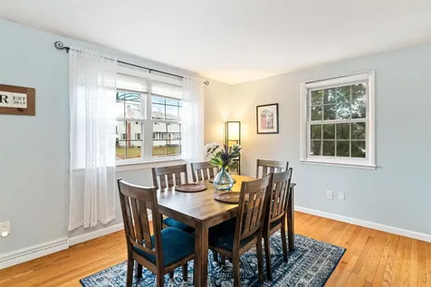 8 Nahma Avenue Essex Junction VT 05452