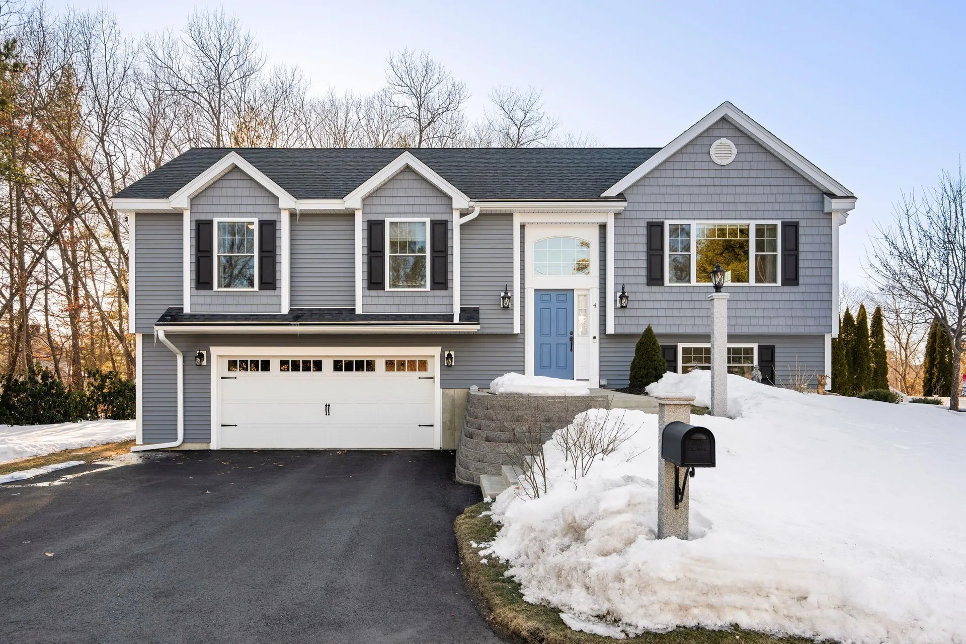 4 Theresa Avenue Salem NH 03079-3961