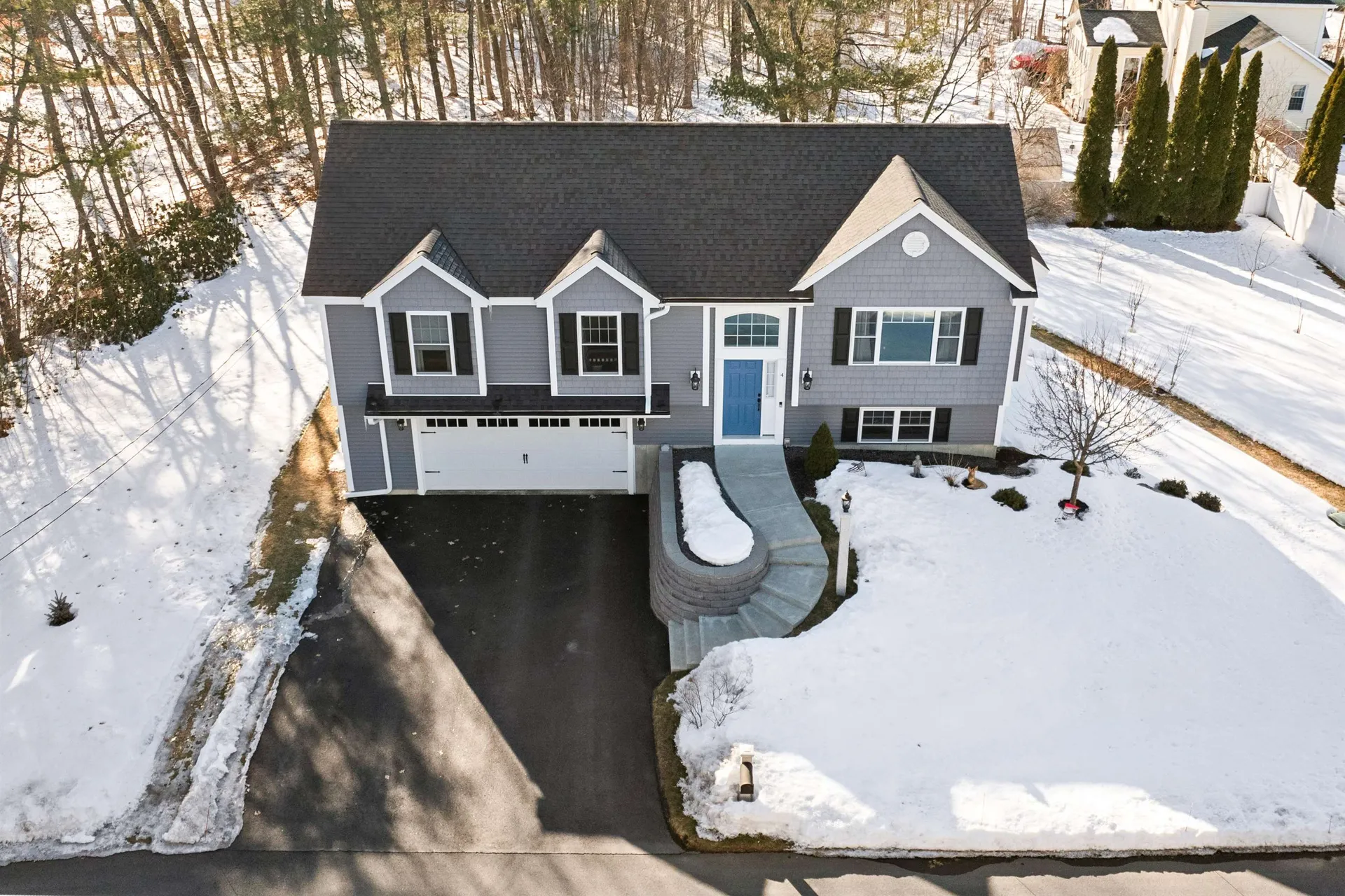 4 Theresa Avenue Salem NH 03079-3961