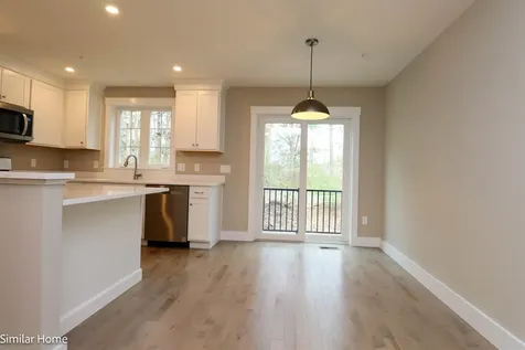 32 Charter Street Exeter NH 03833