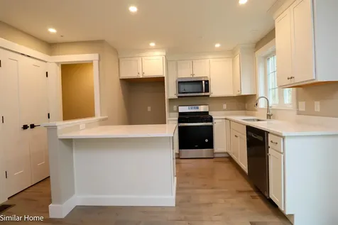 32 Charter Street Exeter NH 03833