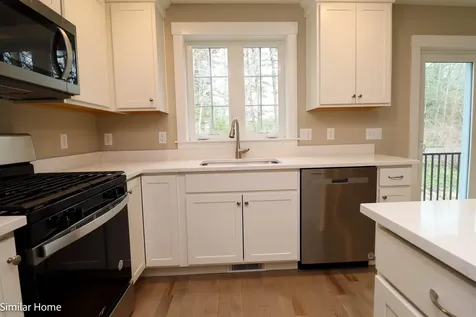 32 Charter Street Exeter NH 03833