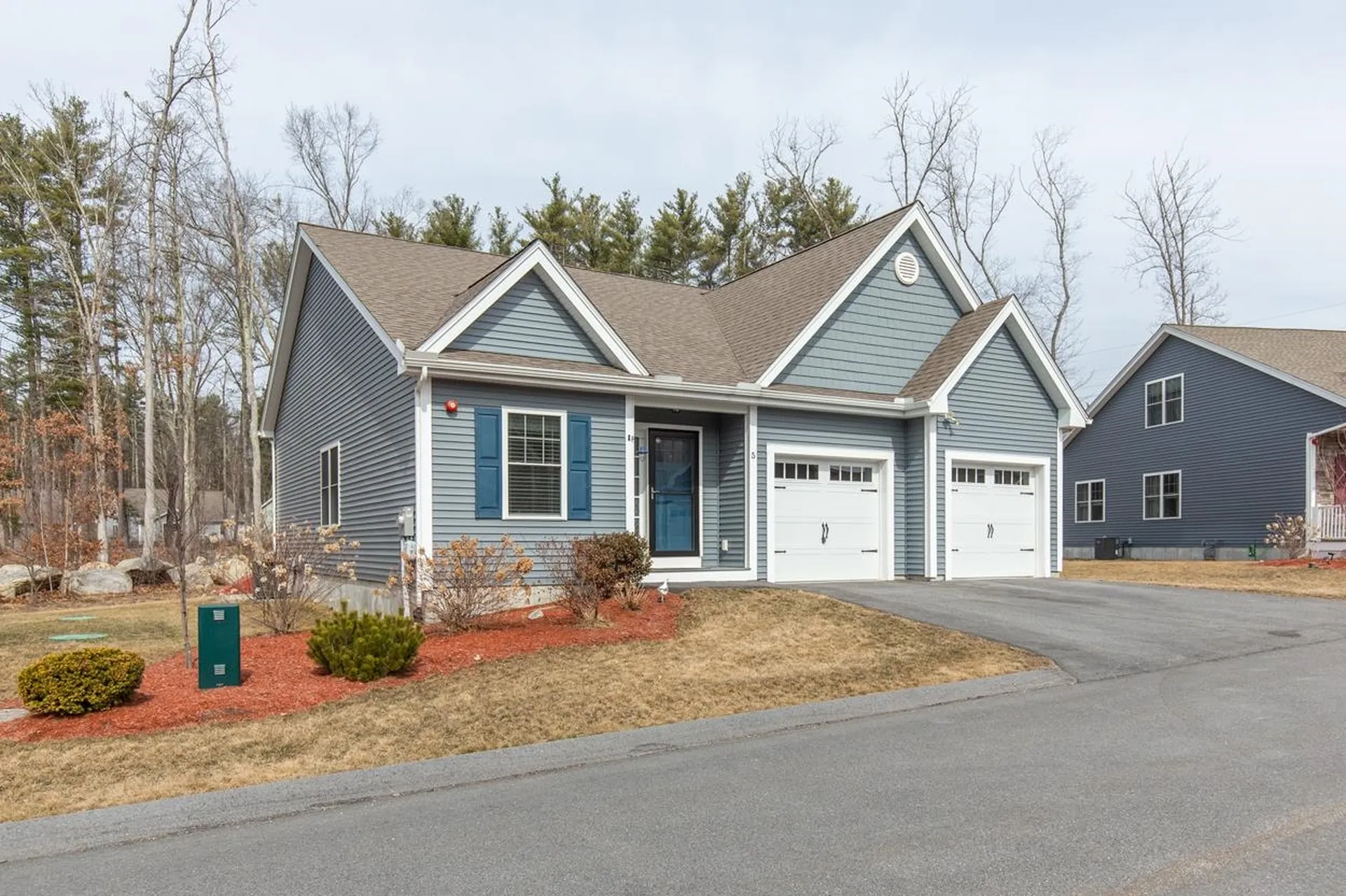 5 Redwood Road Pelham NH 03076