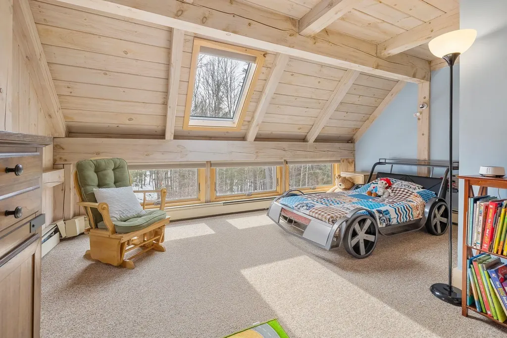 130 Clarina Nichols Lane Hartford VT 05059