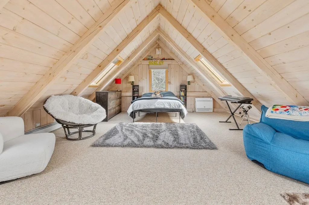 130 Clarina Nichols Lane Hartford VT 05059