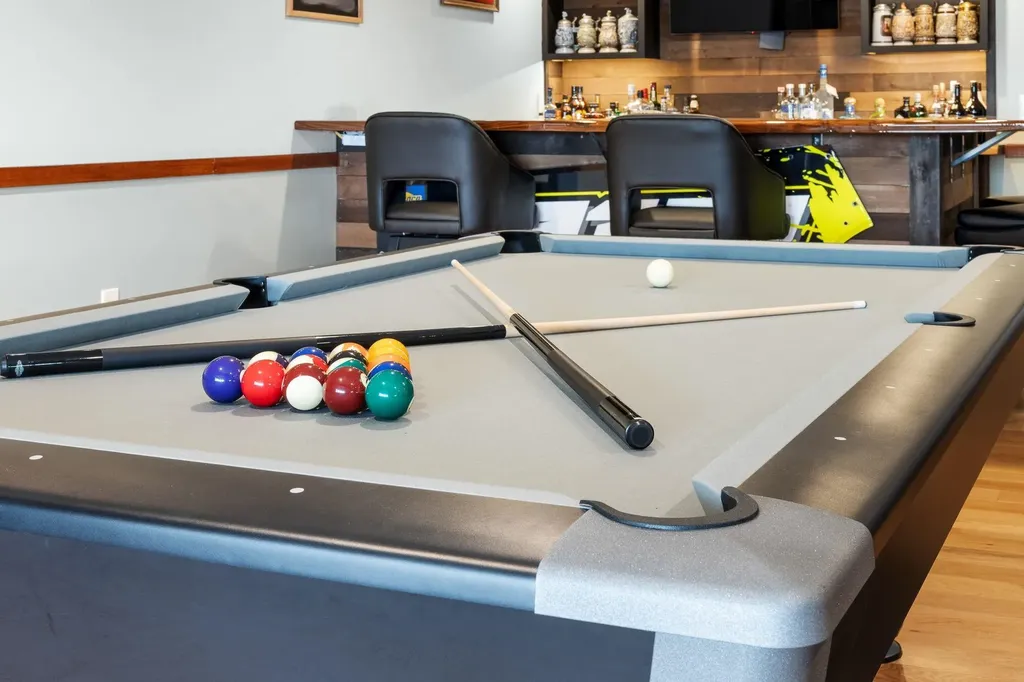 130 Clarina Nichols Lane Hartford VT 05059