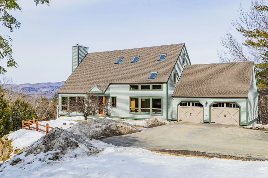 130 Clarina Nichols Lane Hartford VT 05059