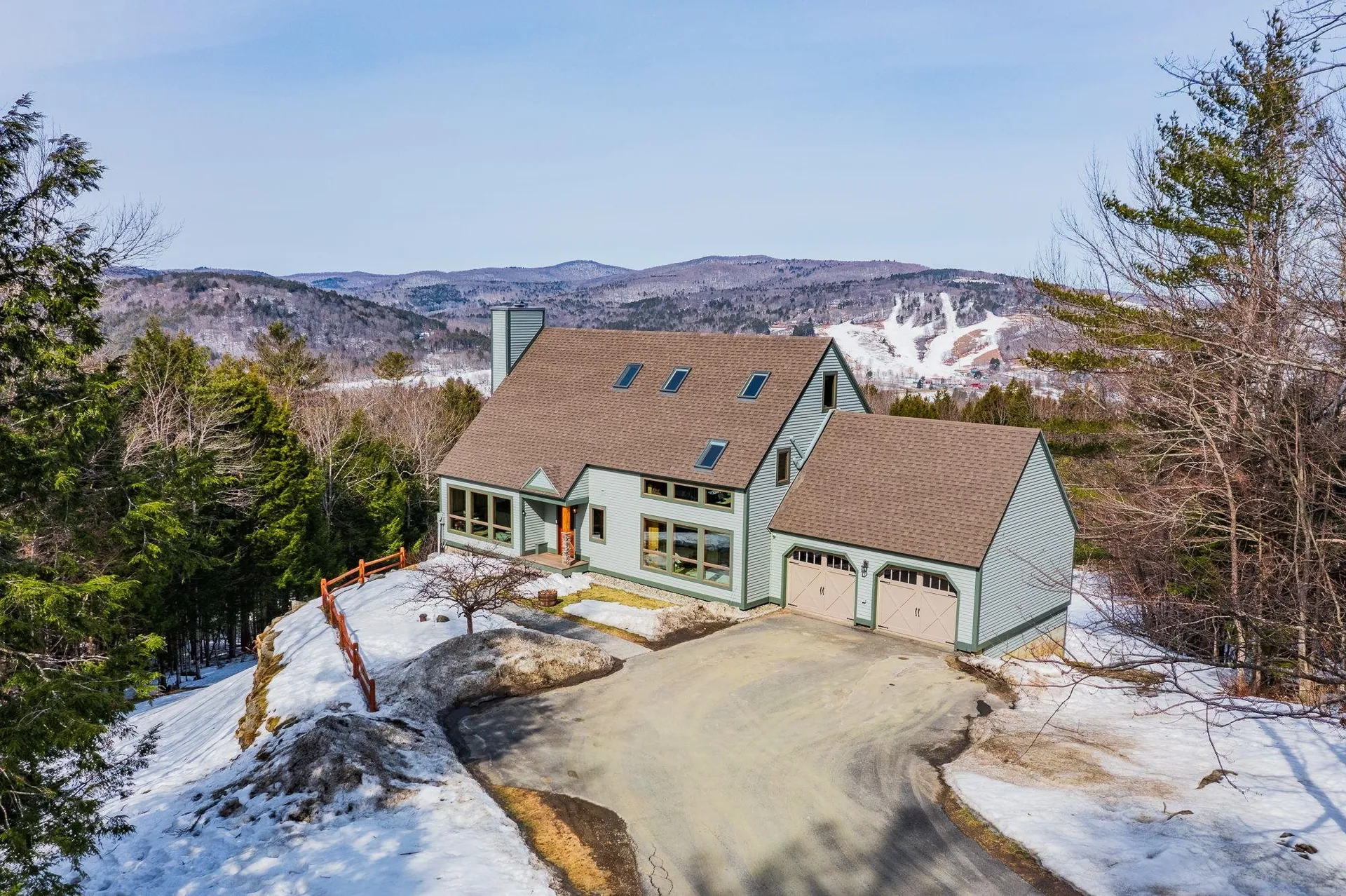 130 Clarina Nichols Lane Hartford VT 05059