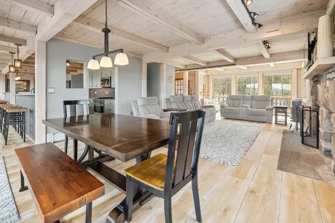 130 Clarina Nichols Lane Hartford VT 05059