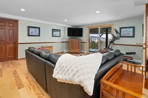 130 Clarina Nichols Lane Hartford VT 05059