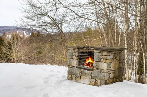 130 Clarina Nichols Lane Hartford VT 05059