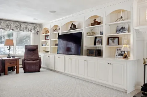 38 Stonehenge Road Wolfeboro NH 03894