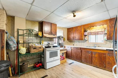 8 Phillips Drive Colebrook NH 03576