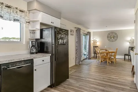 26 Kings Highway Hampton NH 03842