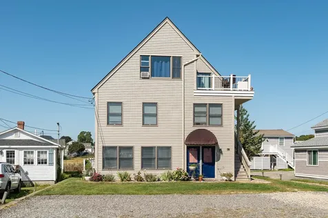 26 Kings Highway Hampton NH 03842