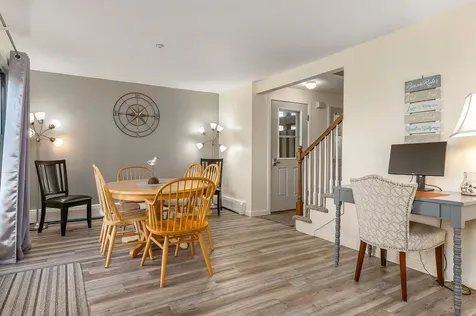 26 Kings Highway Hampton NH 03842