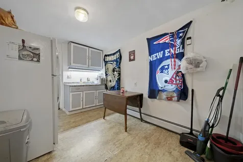 154 Washington Street Keene NH 03431