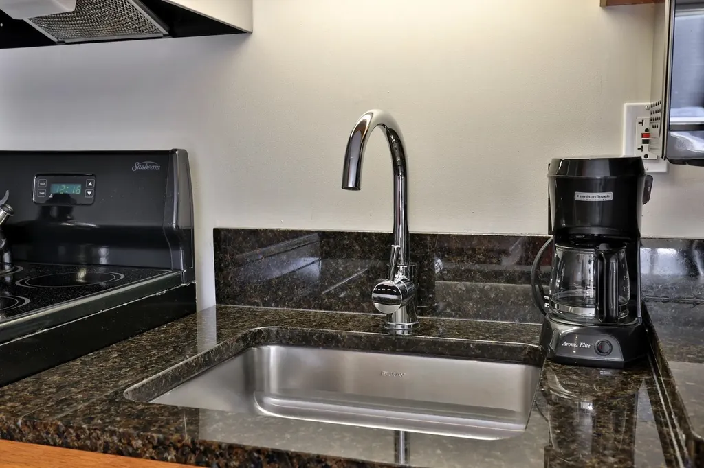 228 East Mountain Road Killington VT 05751