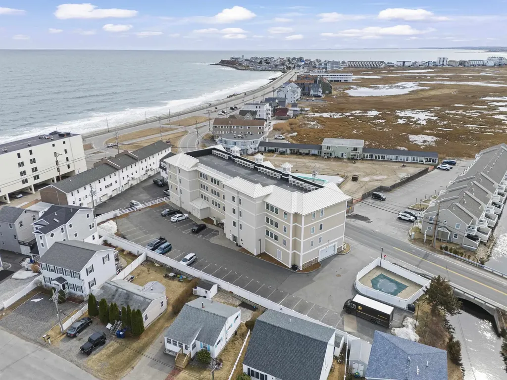 580 Winnacunnet Road Hampton NH 03842