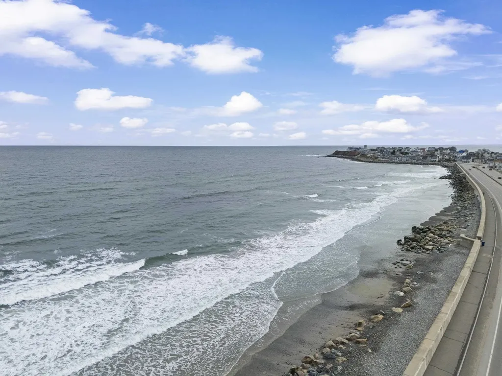 580 Winnacunnet Road Hampton NH 03842