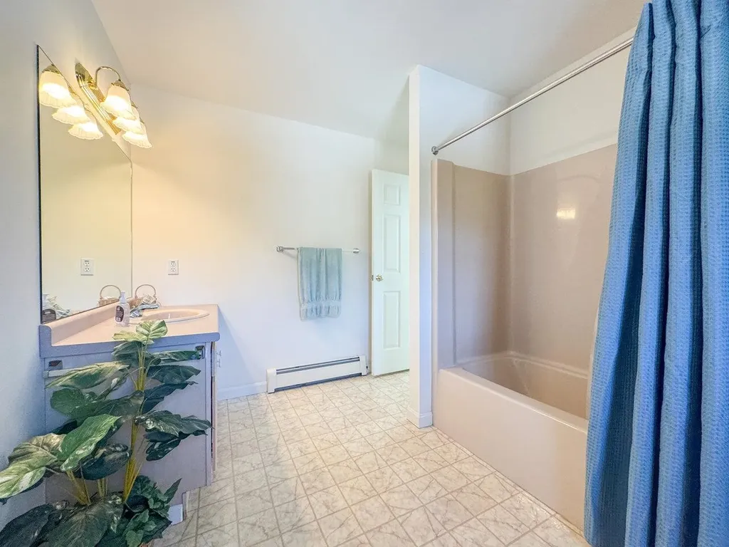 222 Appletree Point Road Burlington VT 05408