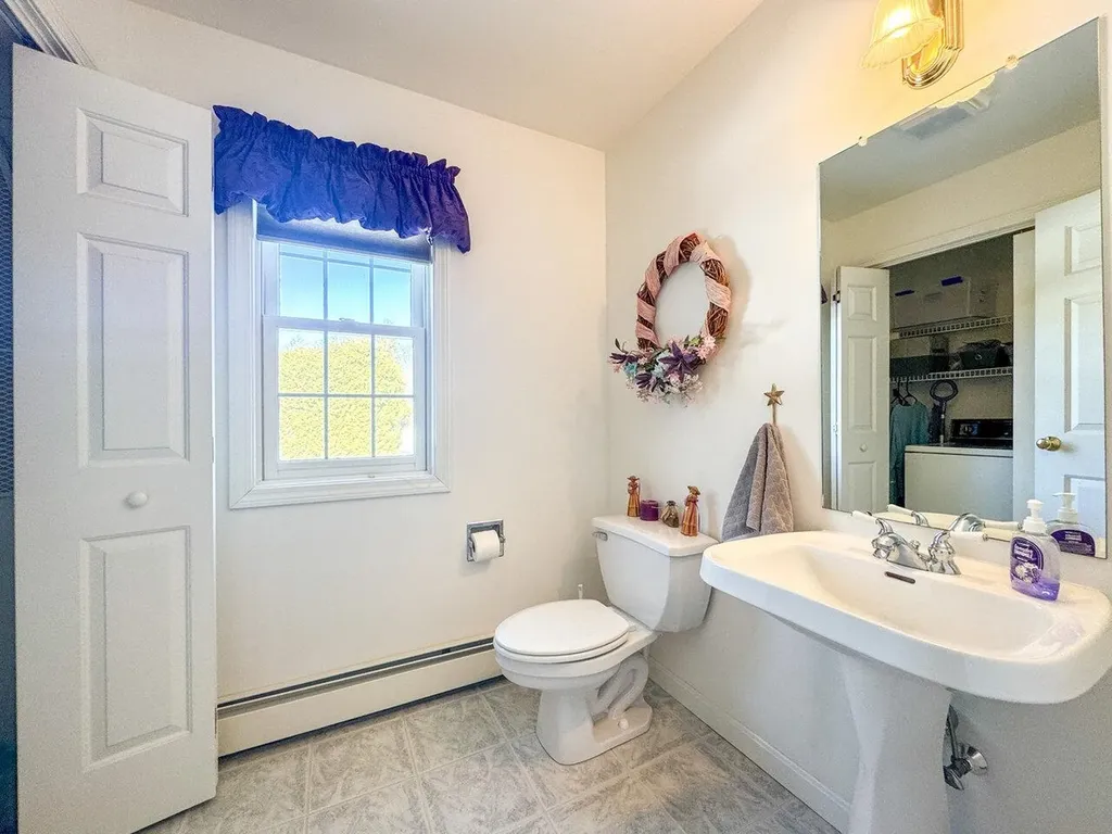 222 Appletree Point Road Burlington VT 05408