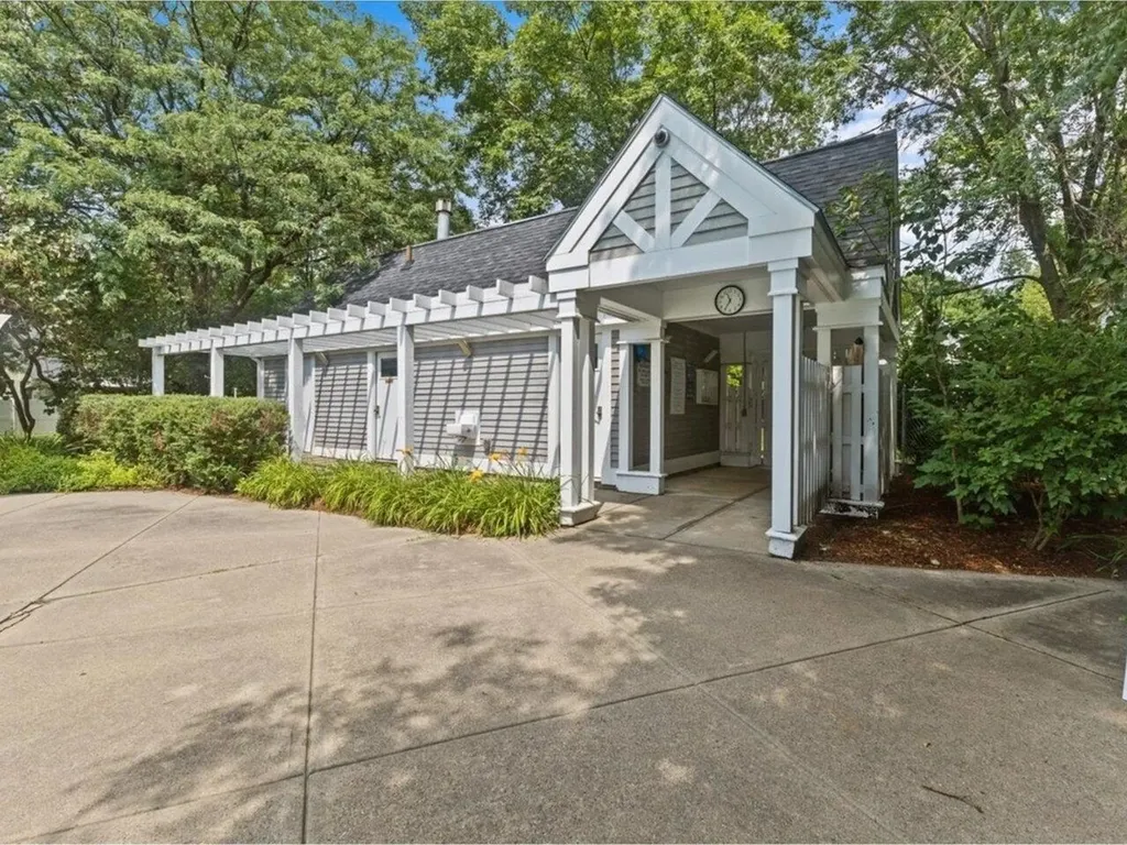 222 Appletree Point Road Burlington VT 05408