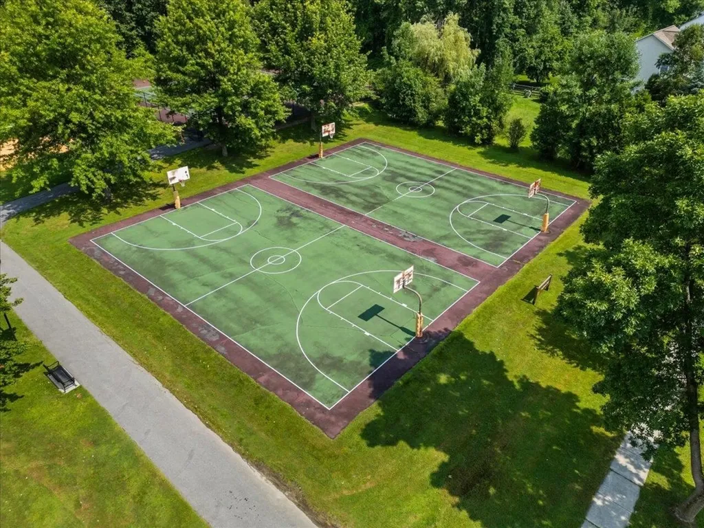 222 Appletree Point Road Burlington VT 05408