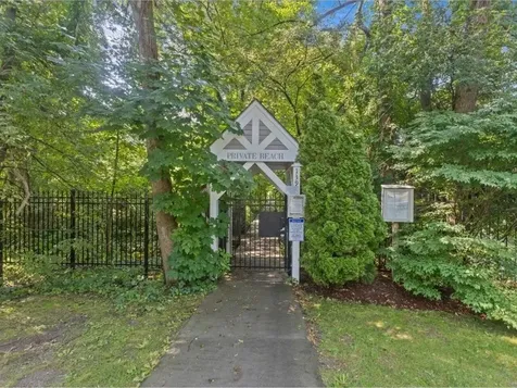 222 Appletree Point Road Burlington VT 05408