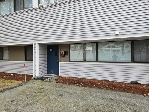 39.5 Birch Street Derry NH 03038