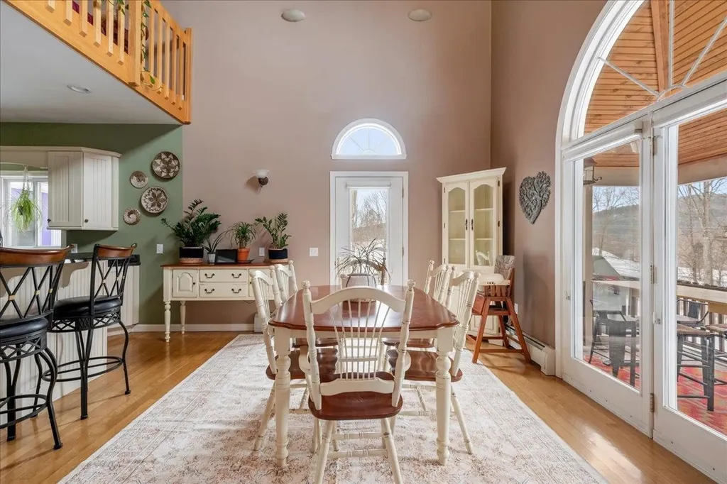 133 Ash Lane Cambridge VT 05464