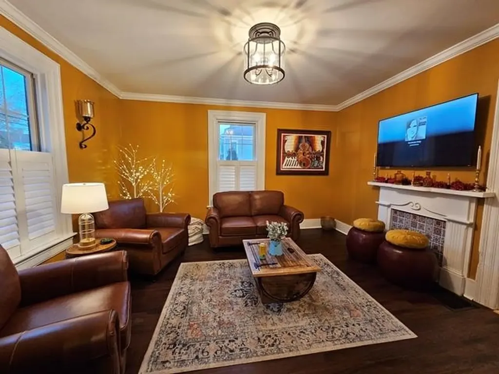 296 Court Street Keene NH 03431