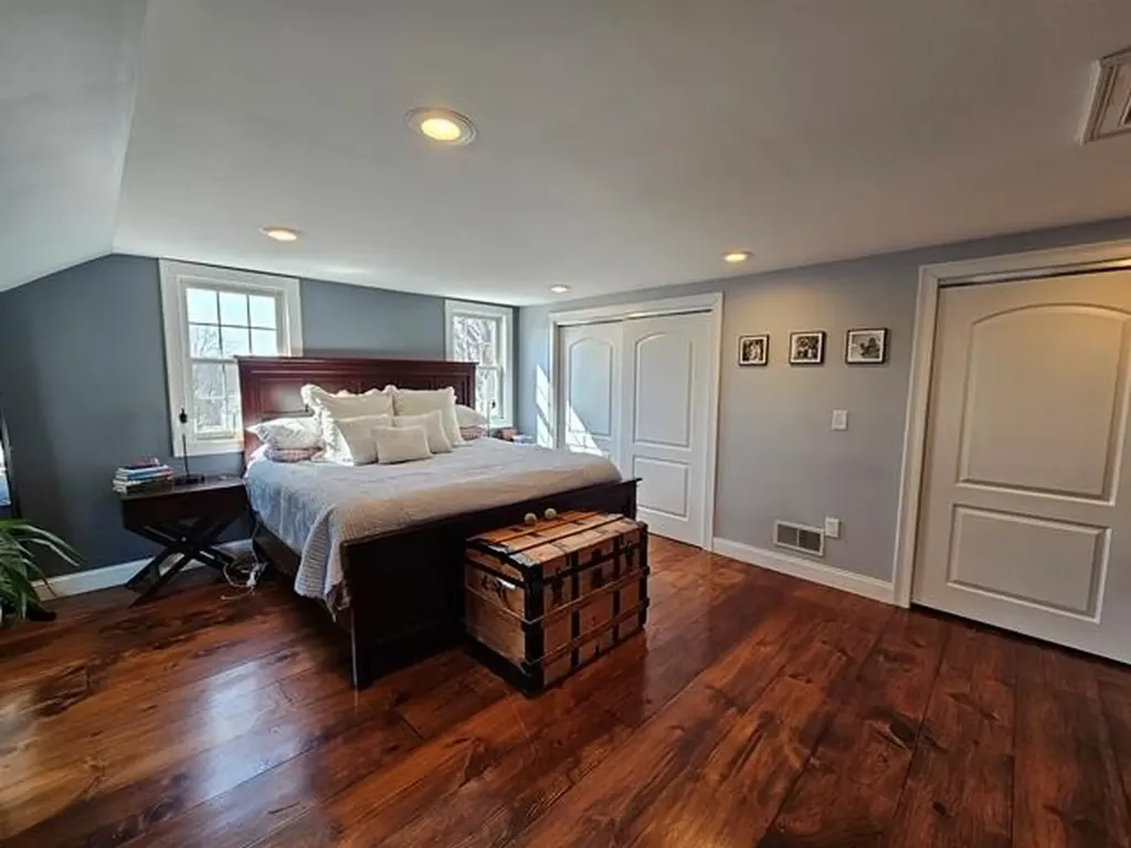 296 Court Street Keene NH 03431