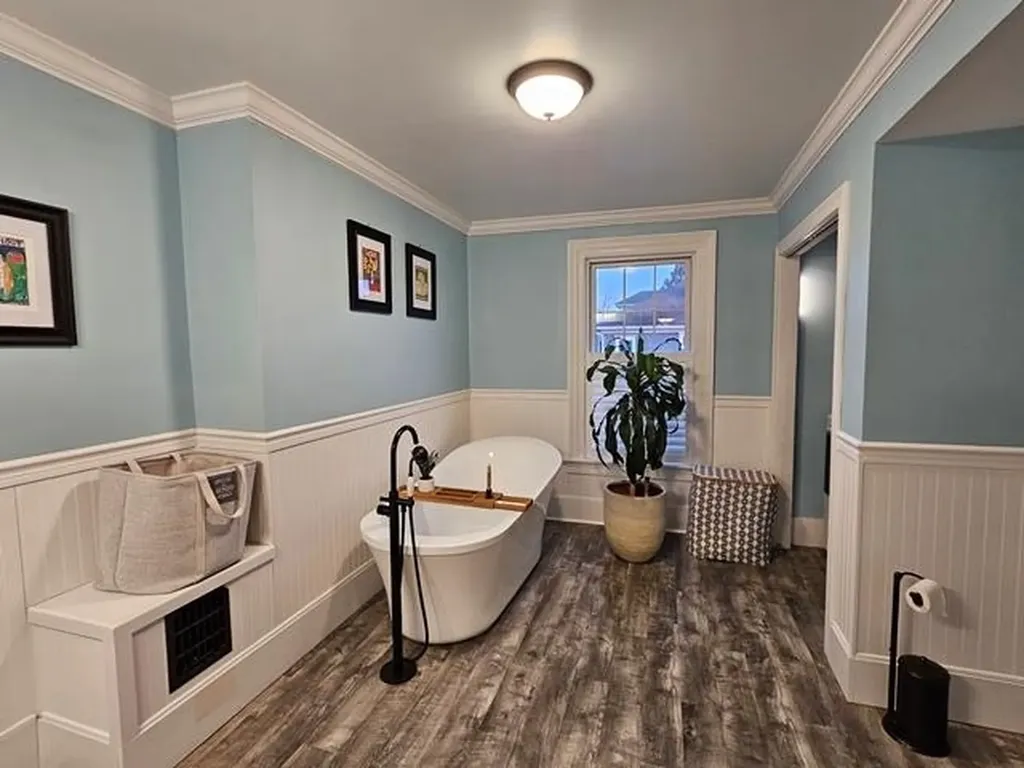 296 Court Street Keene NH 03431