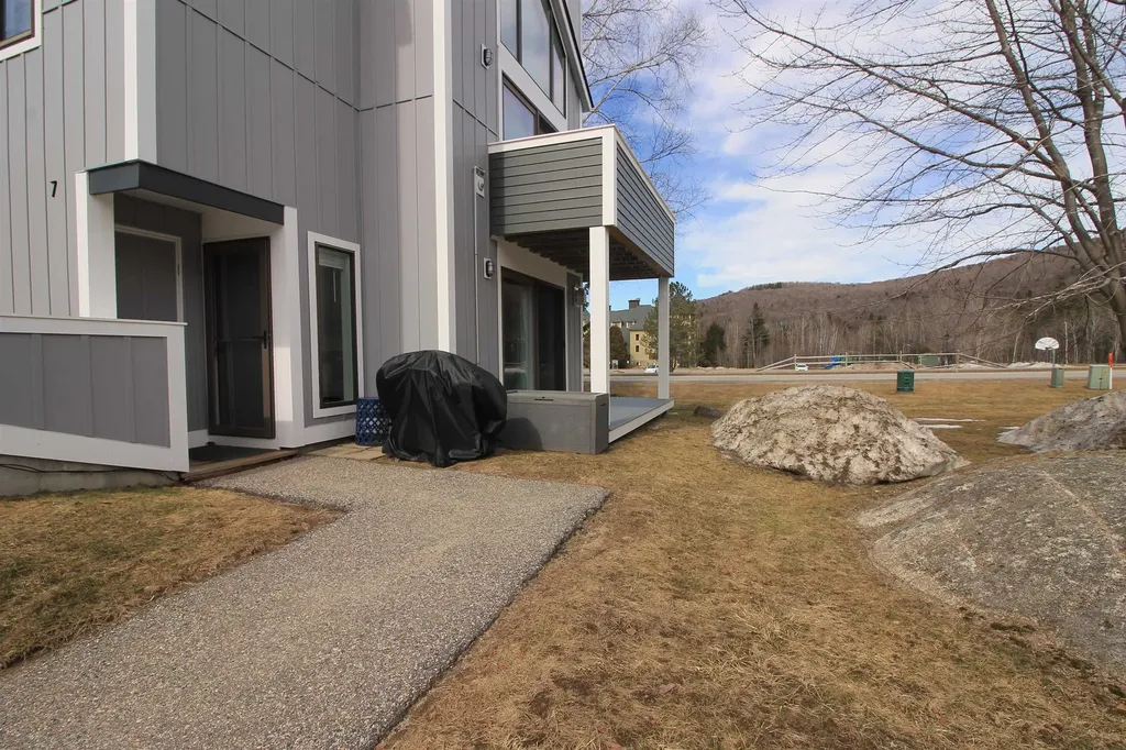 7 Sunny Side Way Waterville Valley NH 03215