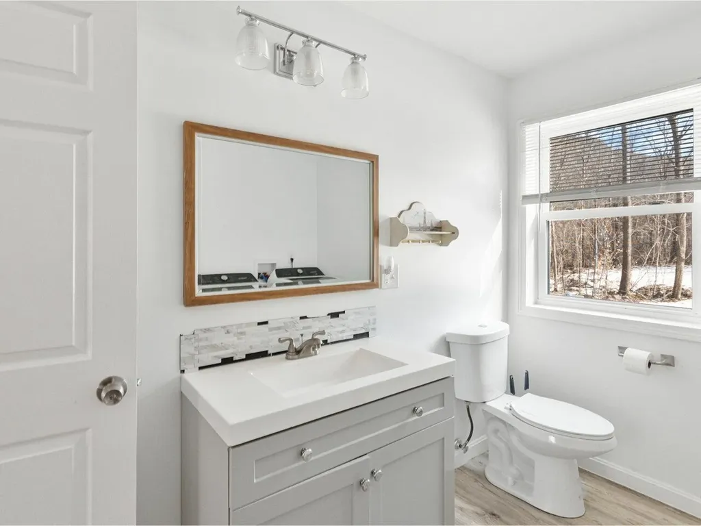 843 Lower Notch Road Bristol VT 05443